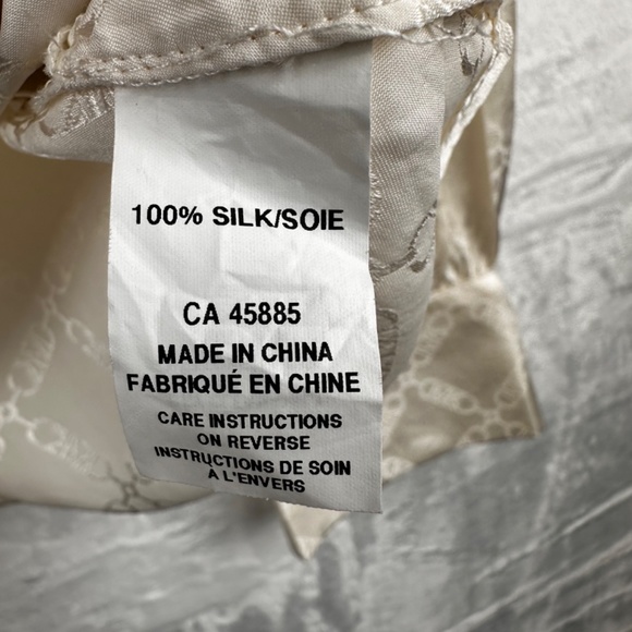 Breathtaking Ivory 100% Silk Blouse Top Christmas Party - Picture 8 of 15